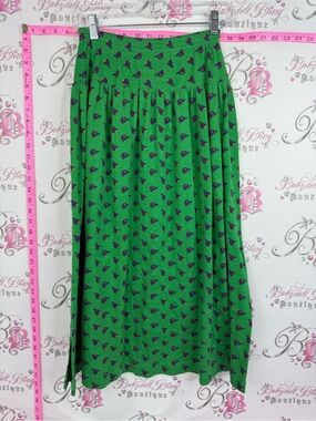Adrienne Vittadini sport skirt hats vintage Green Maxi Skirt with Purple Print